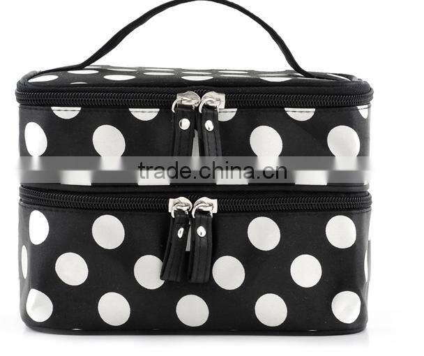 Latest design hot sale fabric cosmetic bag form china