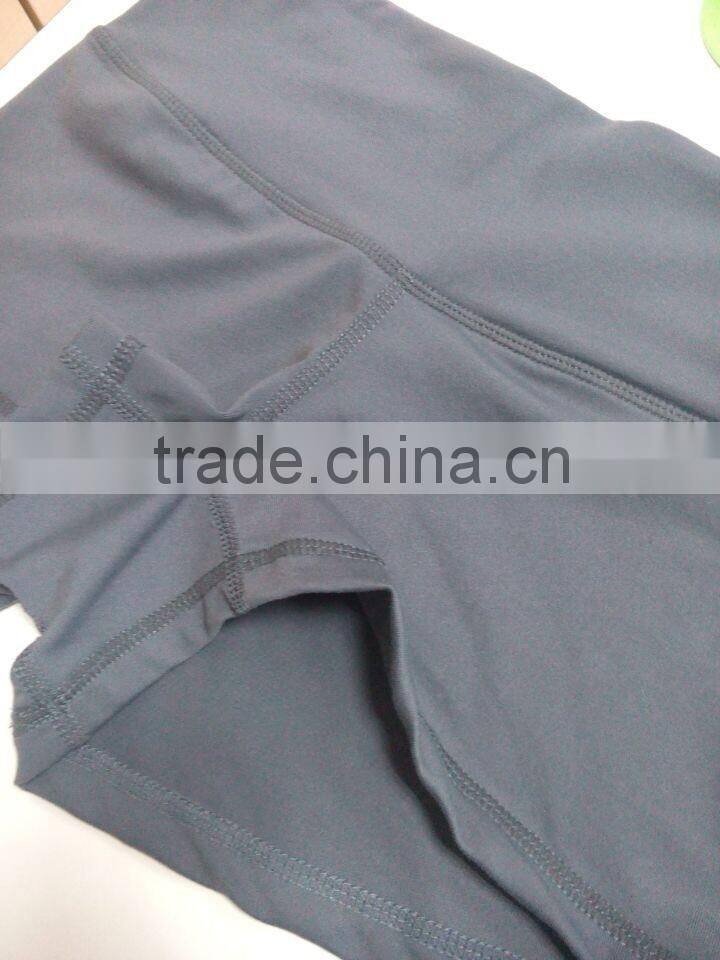 CUSTOM Hot yoga crossfit shorts for yoga made of wicking yoga apparel for woman