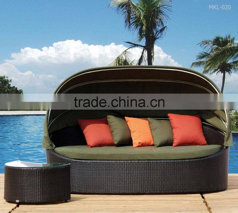 Hot Sale Rattan Wicker Sun Lounger Synthetic Rattan Sunbed Furniture