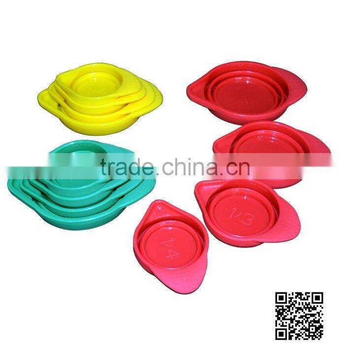 2014 Nesting Silicone Collapsible Measuring Cup With FDA and LFGB Approval