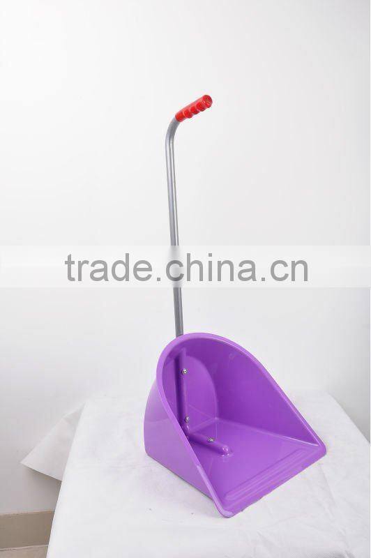 Manure scoop of horse yard equipment