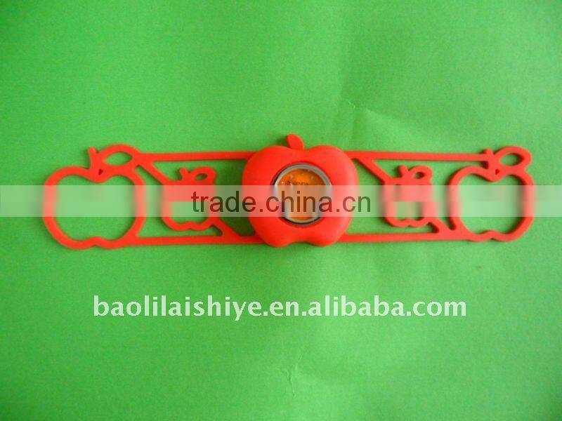 Newest Innovating Silicone Watch for Kids and Ladies