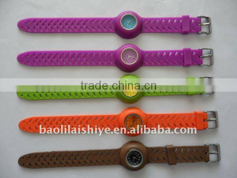 Silicone Wristwatch for Kids ,NEW fashion !