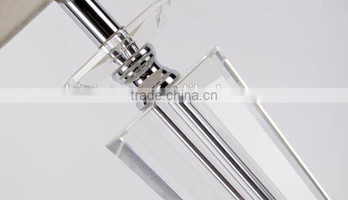 Clear K9 crystal table lamp
