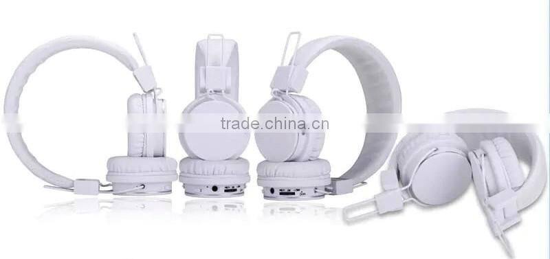 Good quality FM radio wireless sports headphone sexy girl pink bluetooth earphone