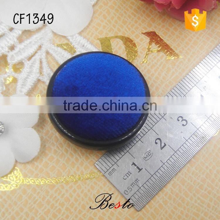Gorgeous posh classical circular cloth buttons for garments