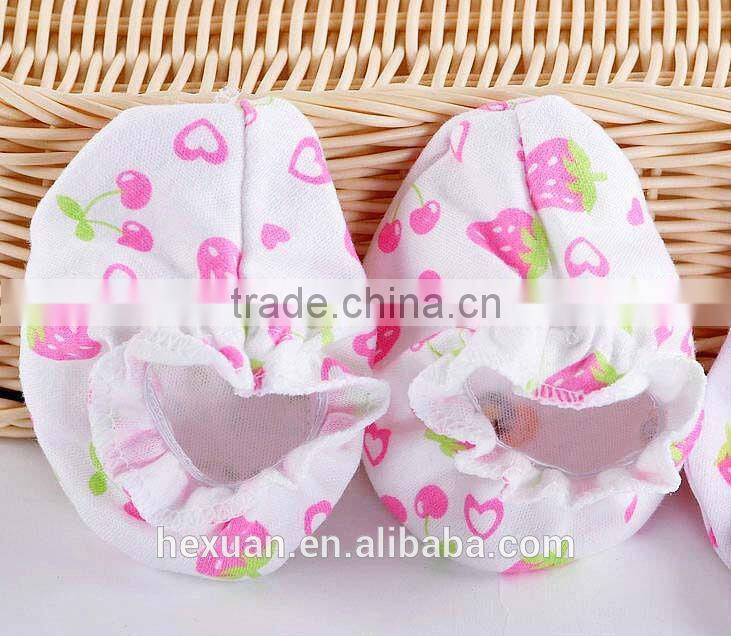 100% cotton baby mittens,Baby mittens, Newborn Infant Baby Mittens,Mesh bag baby Baby mittens set,baby socks and baby mittens,