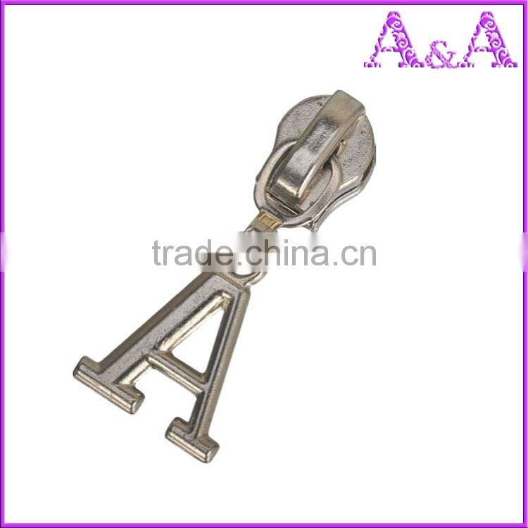 HOT-SELLING special nylon slider A/L different special puller designed for nylon zipper