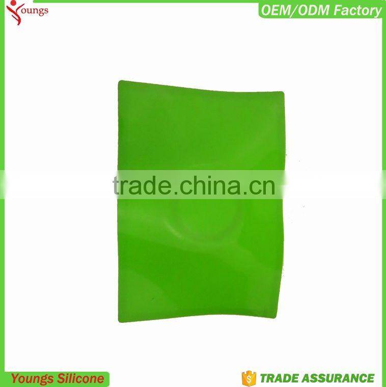 FDA silicone tableware wholesale personalized dog bowl sucker travel dog bowl