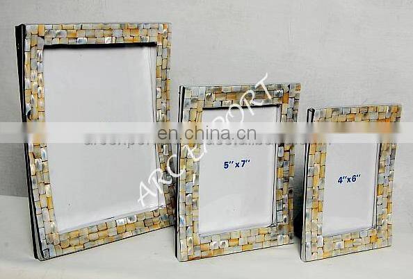 Wire antique photo frames