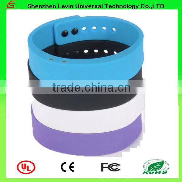 Smart Bluetooth 4.0 Watch Soft comfortable Wearable Waterproof Pedometer Wristband