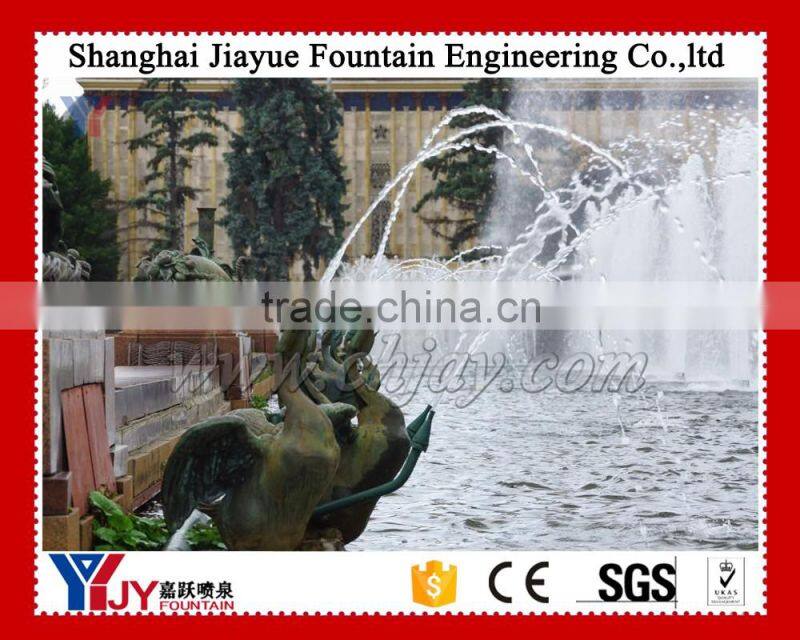 large water Fountain with scuplture, tradinational fountain