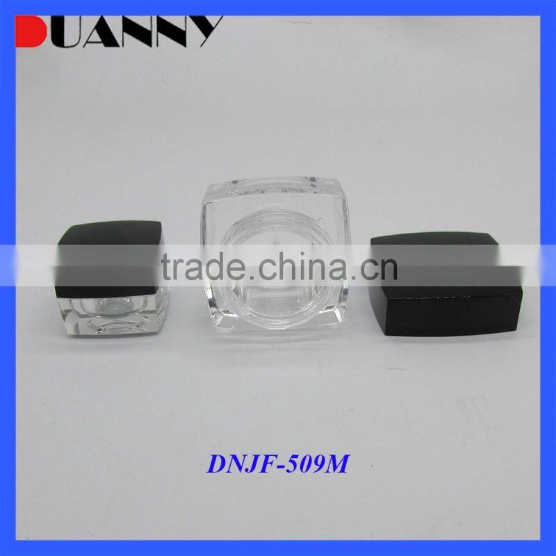 High Quality Loose Powder Jar With Rotating Sifter With Black