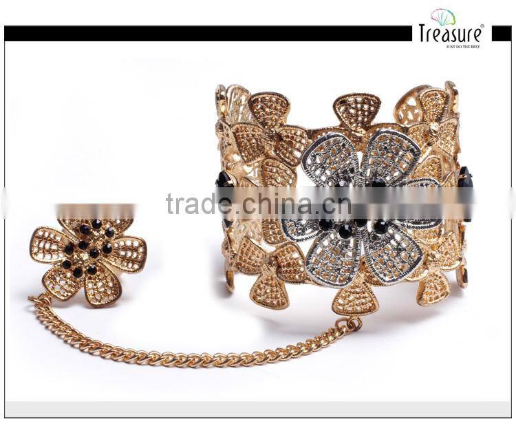 Luxury Fashion jewellry golden alloy flower rings and bangle fashion jewelry for wedding and party Indian jewelry