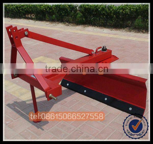 levelling blade scraper