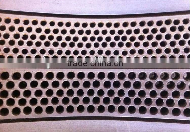 100-120kg/h Small sawdust pellet mill SKJ200 with CE