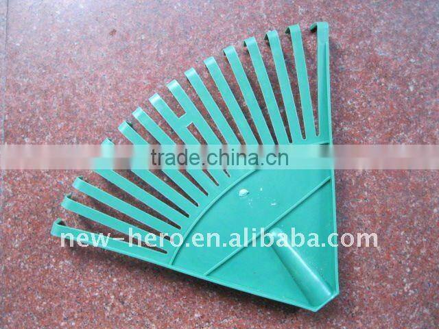 Plastic Leaf Rake