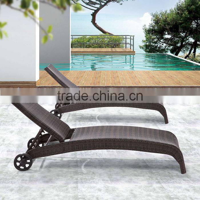 2017 Trade Assurance Hot Sale Modern Aluminium frame pe rattan handmade lover chaise sun lounge