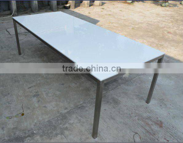 simple design home dinning table