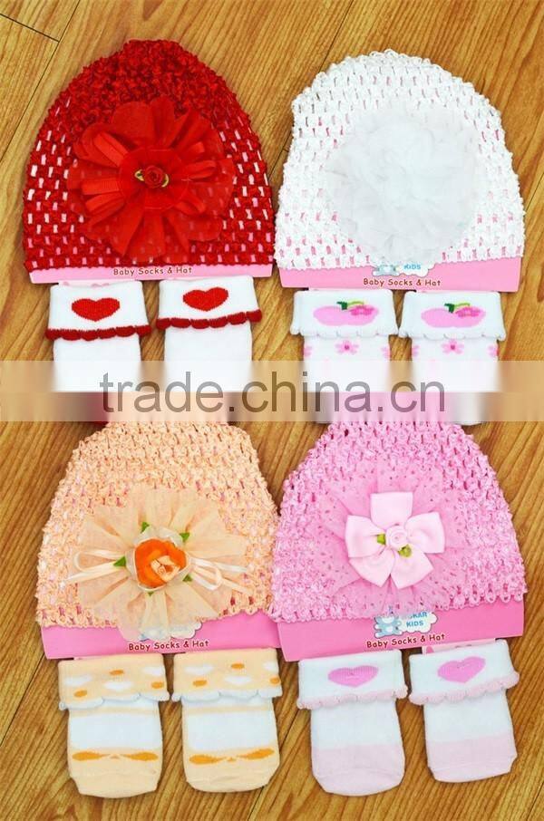 Popular knitted newborn baby hat+socks set