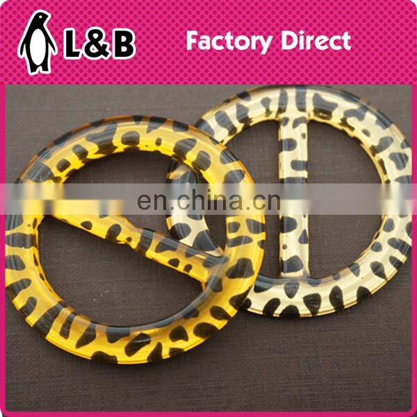 fashion 2017 buckles toggles cheap high quality buffalo resin belt buckle