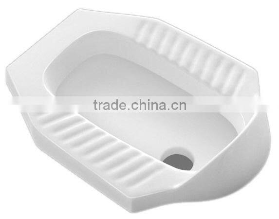 4006 Chaozhou Best Selling White Ceramics Material Asian Toilet Squatting Pan WC