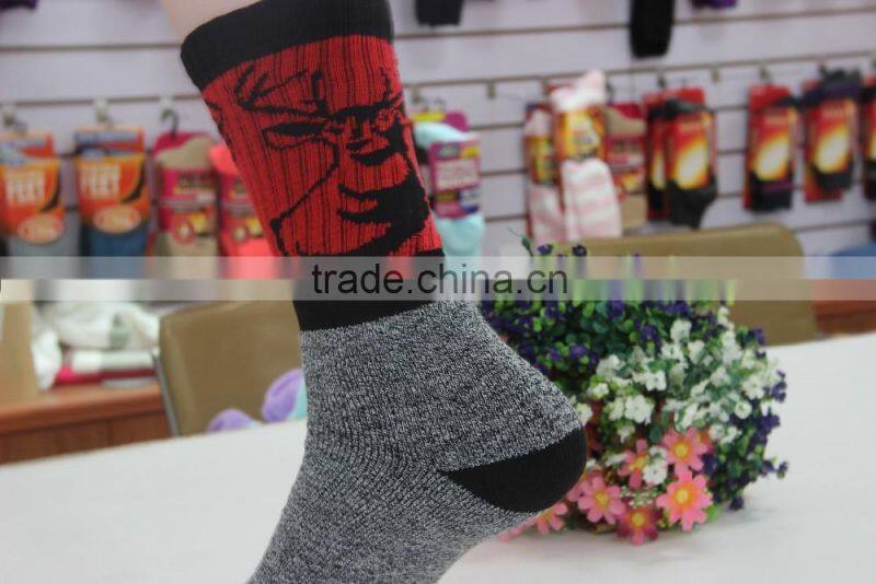 2016 fashion custom men cotton long sock in zhuji