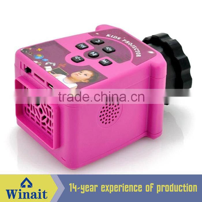 G29 WINAIT CHEAP Mini 5 ANSI Lumens Gift Kids Projector Children Projector 3x AA Battery led mini beam projector
