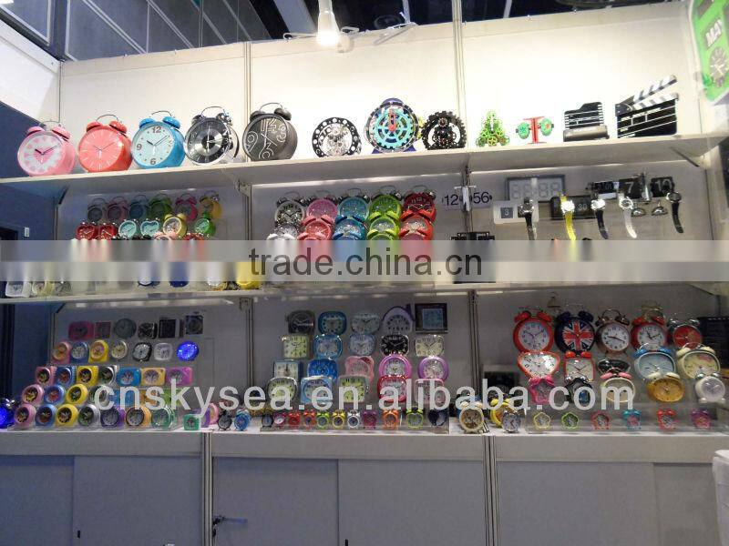 Plastic ball shaped table alarm clock