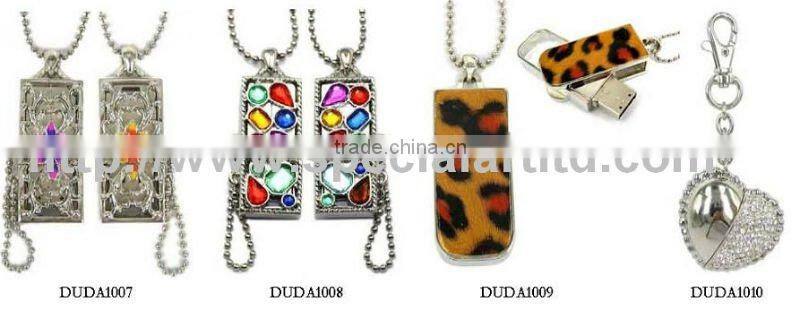 metal antique jewelry 2gb rhinestones USB flash drive with chain for Valentines Gift