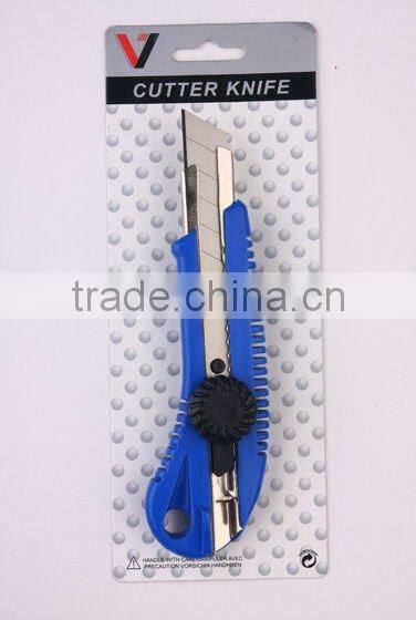 Plastic & iron utility knife