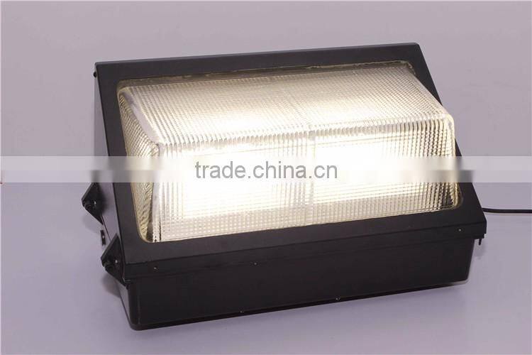 Indoor and Outdoor Usage IP65 Waterproof 40w 60w 100w Outdoor Lighting LED Wall Pack DLC