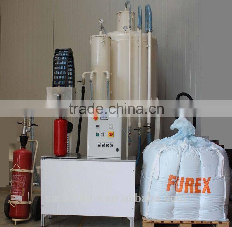 Filling machine for powder fire extinguisher