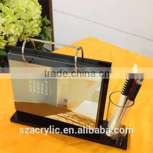 2017 NEW Desk Calendar in Acrylic