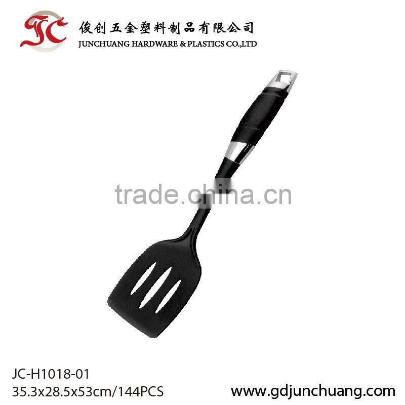 Kitchen optimal modern design tools for slotted turner
