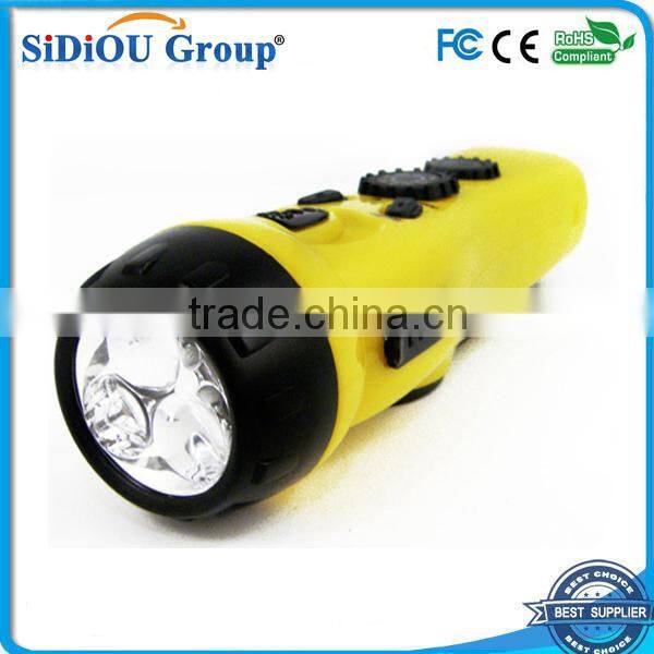 dynamo hand crank flashlight am/fm radio with led flashlight