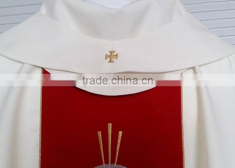 2017 factory supply jacquard wholesale customize green chasuble