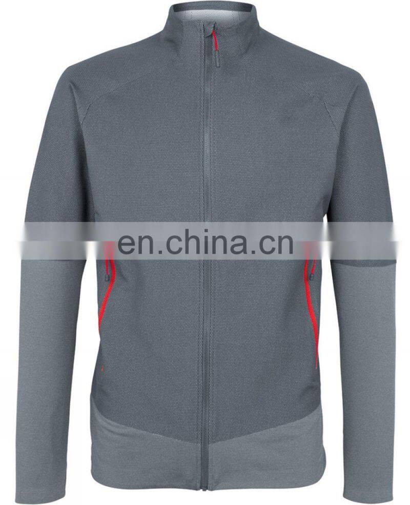 Waterproof & Breathable Men' s Softshell Jacket