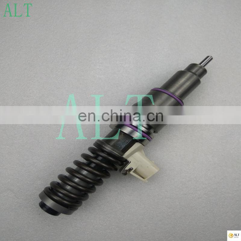 Fuel injector 22339883 for VOLVO