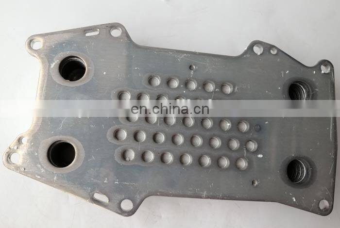 TCD2013 engine oil cooler radiator 3045952 04254427 04254426 04900206 04912105
