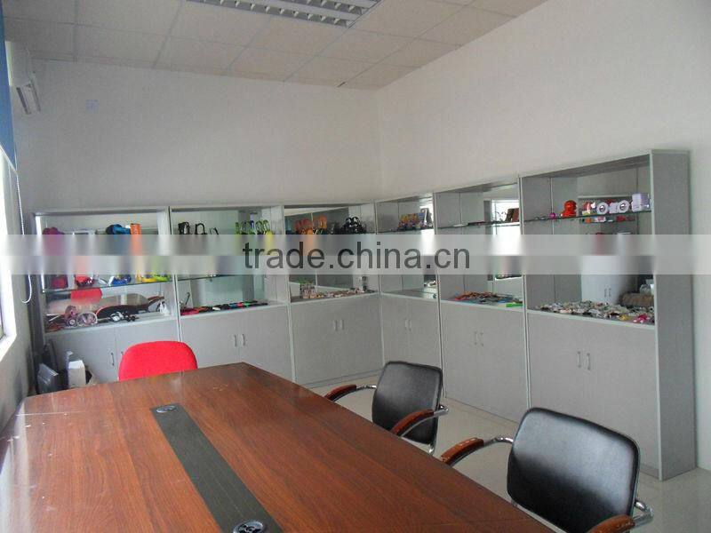 OEM branch shape headphone music 3 way splitter