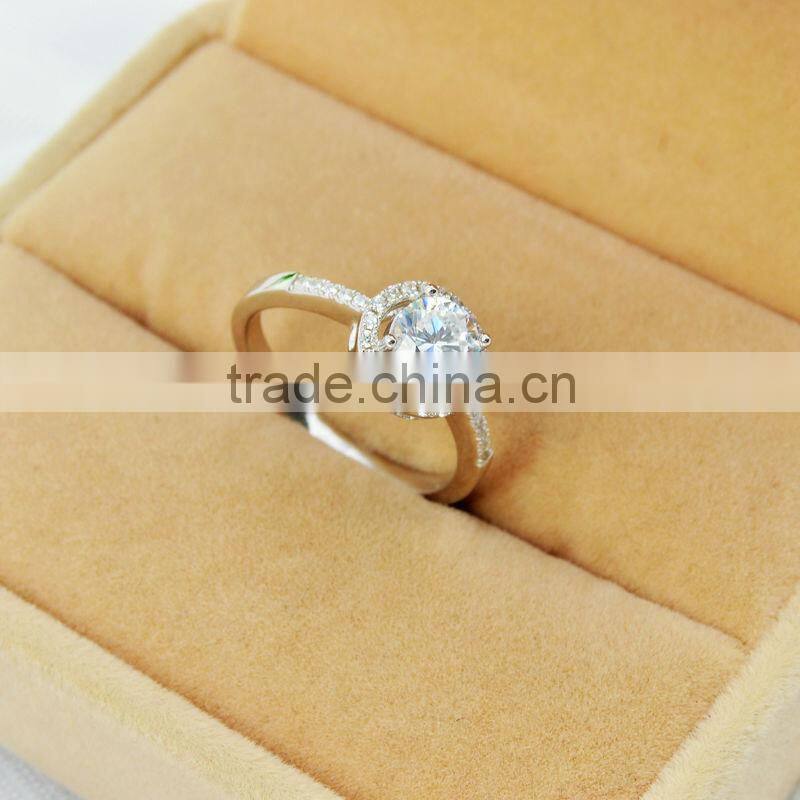 Wholesale new fashion wedding engagement 925 silver diamond ring