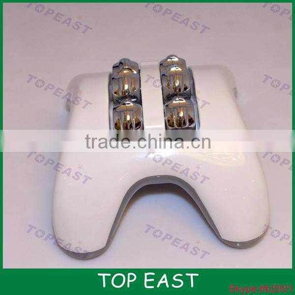 Newest design vibrating portable mini foot massager ,foot relaxation device,mini electronic vibrating foot massager