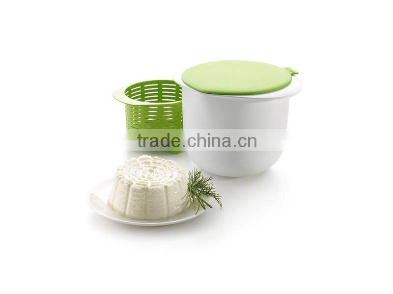 plastic cheese maker for microwave oven