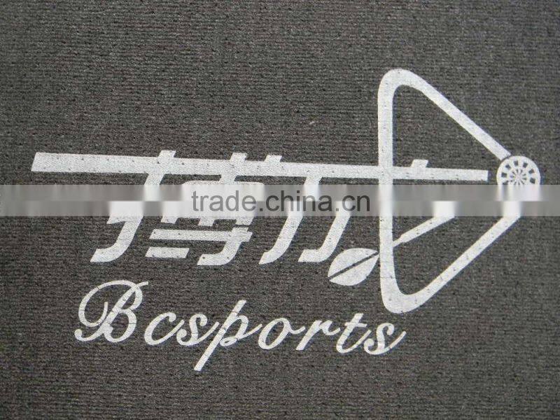 Custom rubber and fiber anti-slip dart mat