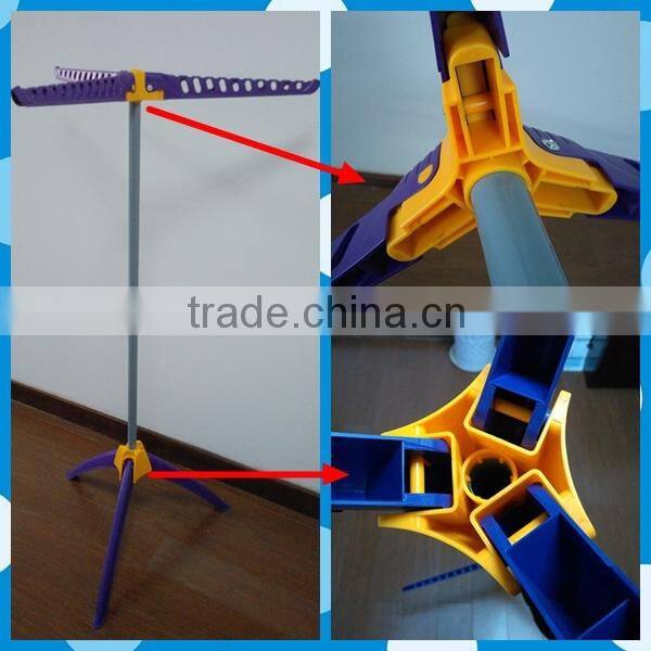 Best Quality Plastic Hanger Folding Tripod Clothes Dryer