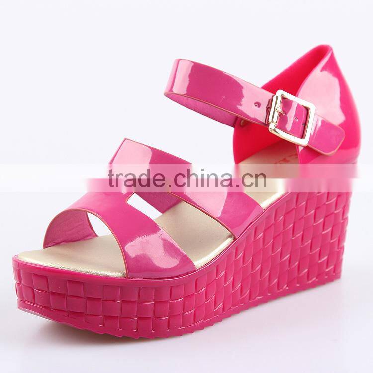 Newest design 2016 summer pvc upper jelly sandals dress shoes orange sandals from Chictrend melissa sandals