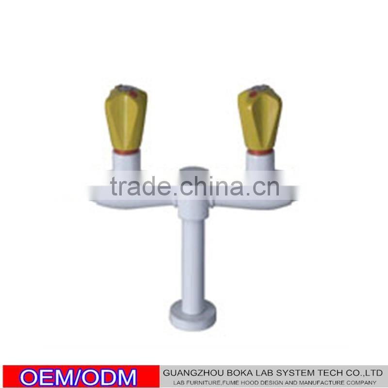 Laboratory gas fittings in laboratory