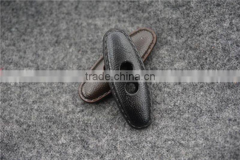 OVAL ACRYL 2-HOLES TOGGLE BUTTON FOR GARMENT ACCESSORIES