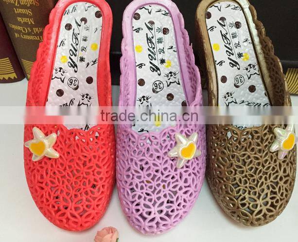 Flying plastic shoe decoration buckle flower accessories